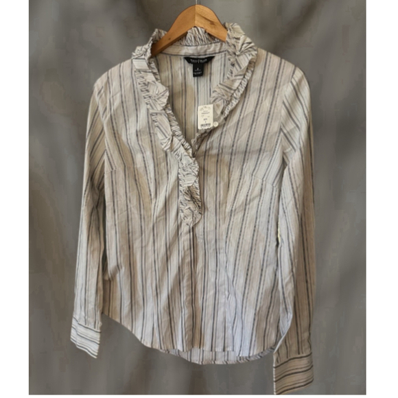 White House Black Market Shimmery Blouse Size 2 White Striped - Picture 1 of 4